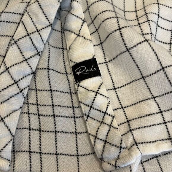 Rails Rayon Button Front Shirt White with Black Plaid Lightweight Size XS - Picture 5 of 11